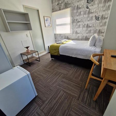 140 Ghuznee Hostel Wellington Extérieur photo